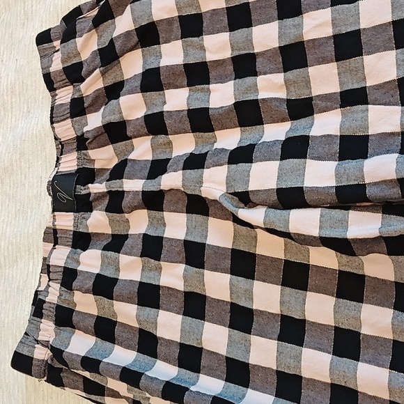 Women Victoria Secret Pull Up Pajama Pants size medium - Picture 3 of 10